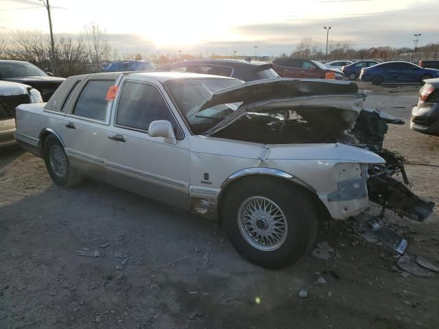 1996 Lincoln Town Car Signature