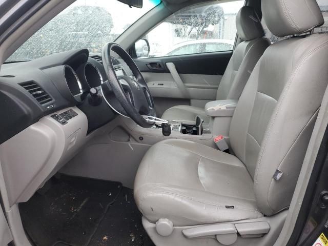 2012 Toyota Highlander Base