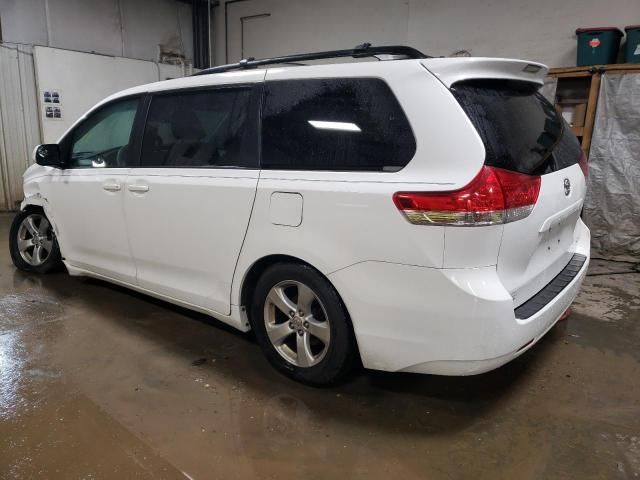 2011 Toyota Sienna LE