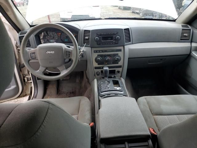 2005 Jeep Grand Cherokee Laredo