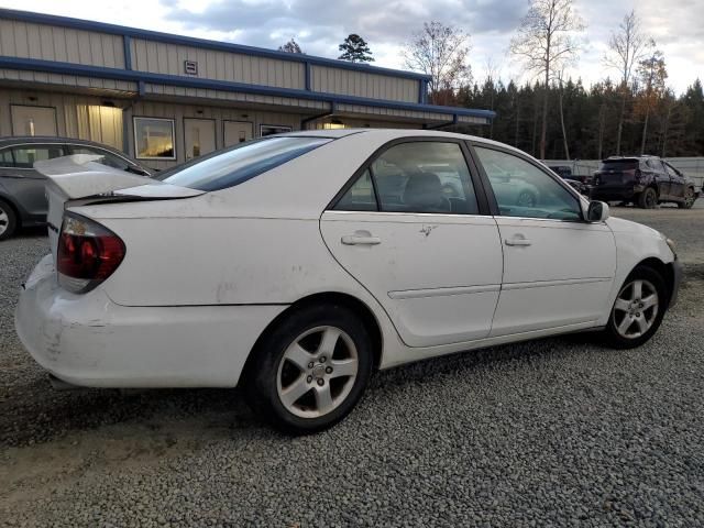 2005 Toyota Camry LE