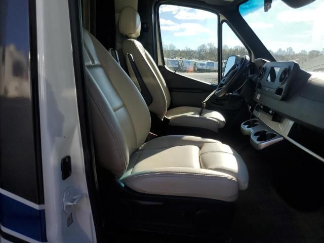 2021 Mercedes-Benz Sprinter 3500