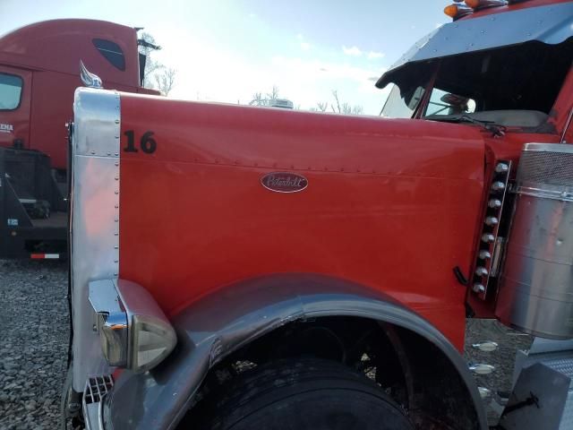 2003 Peterbilt 379