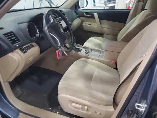 2013 Toyota Highlander Base