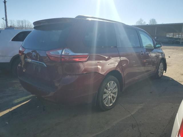 2017 Toyota Sienna XLE