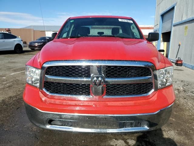 2022 Dodge RAM 1500 Classic SLT