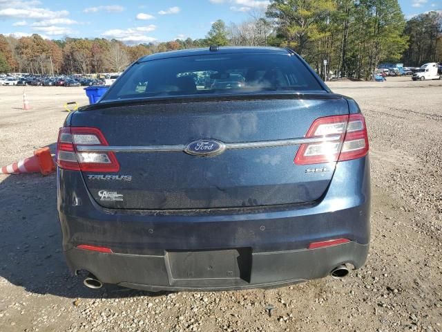 2017 Ford Taurus SEL