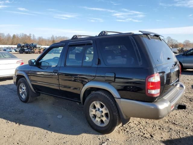 2000 Nissan Pathfinder LE