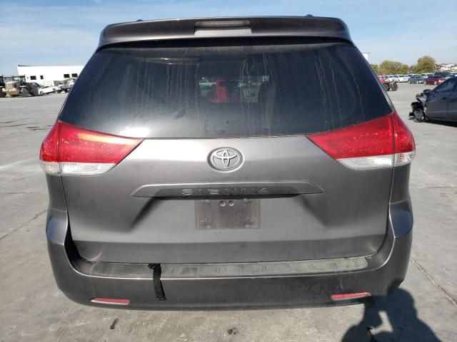 2013 Toyota Sienna XLE