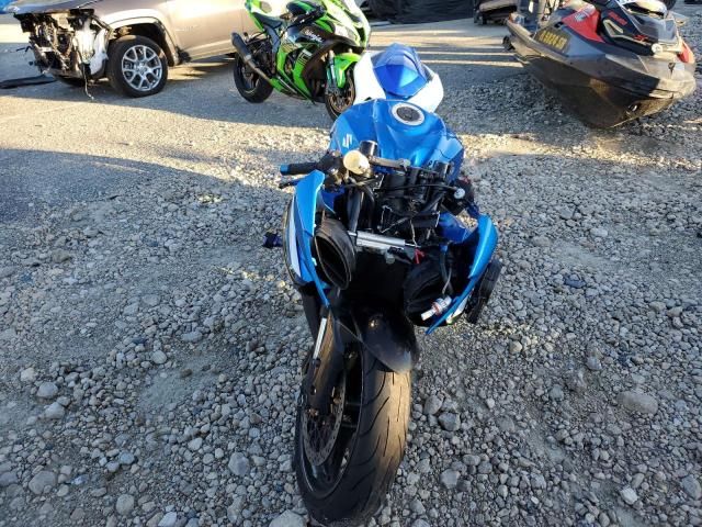 2014 Suzuki GSX-R1000