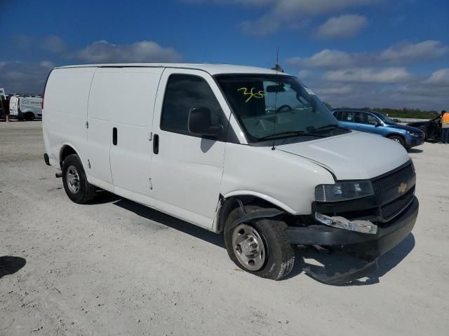 2020 Chevrolet Express G2500