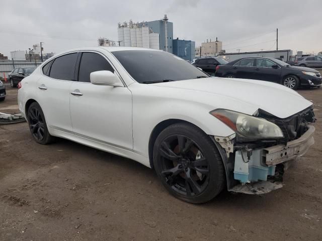 2011 Infiniti M56