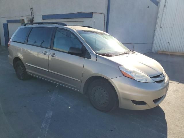 2009 Toyota Sienna CE