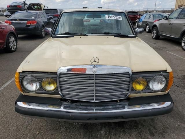 1983 Mercedes-Benz 240 D