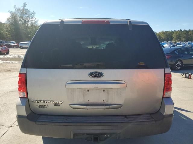 2004 Ford Expedition XLT