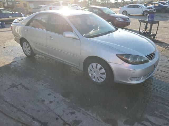 2005 Toyota Camry LE