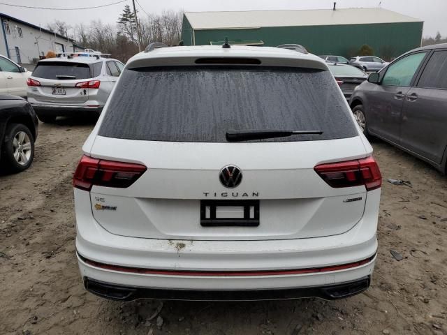 2024 Volkswagen Tiguan SE R-LINE Black