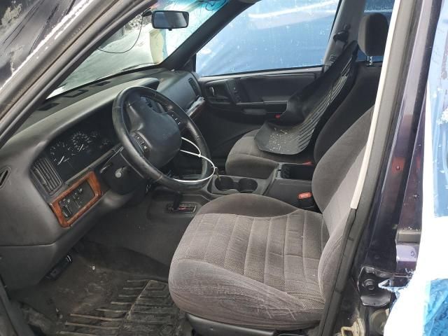 1997 Jeep Grand Cherokee Laredo