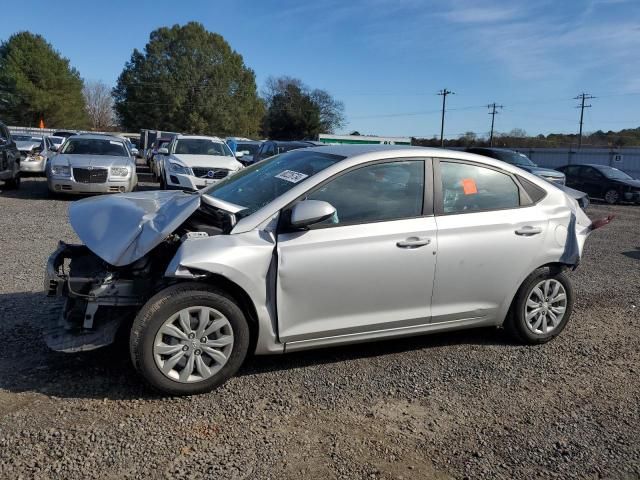 2022 Hyundai Accent SE