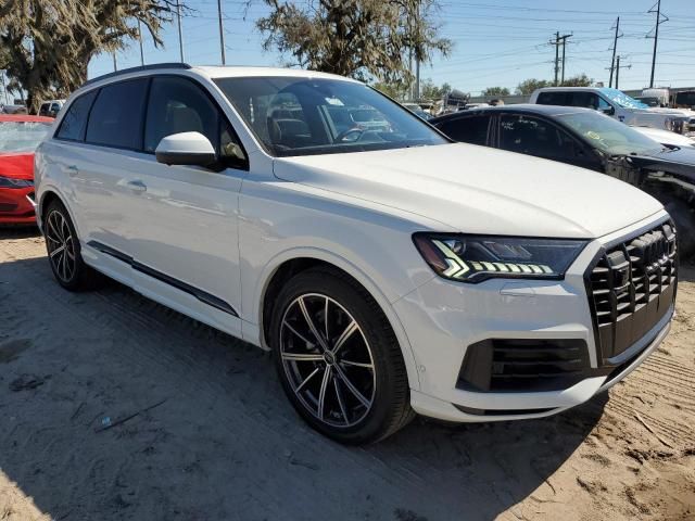 2023 Audi Q7 Prestige