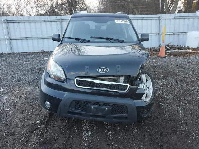 2011 KIA Soul +