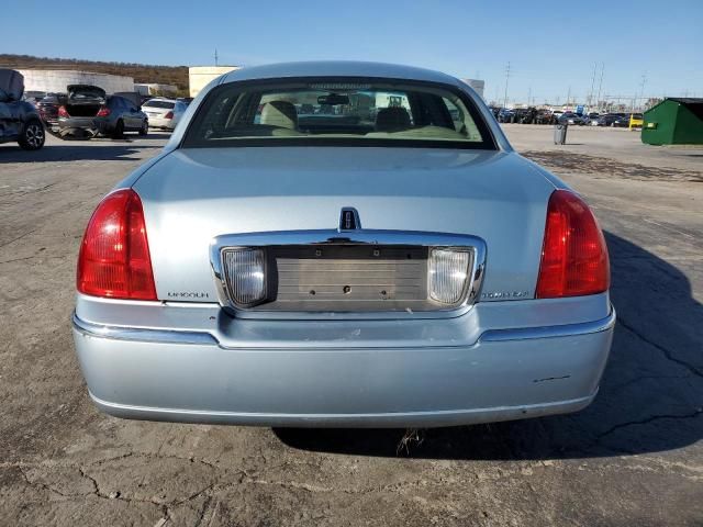 2009 Lincoln Town Car Signature Limited