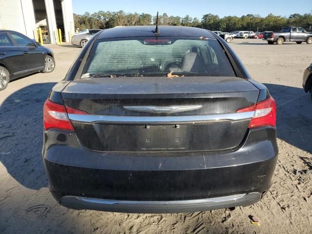 2013 Chrysler 200 Touring