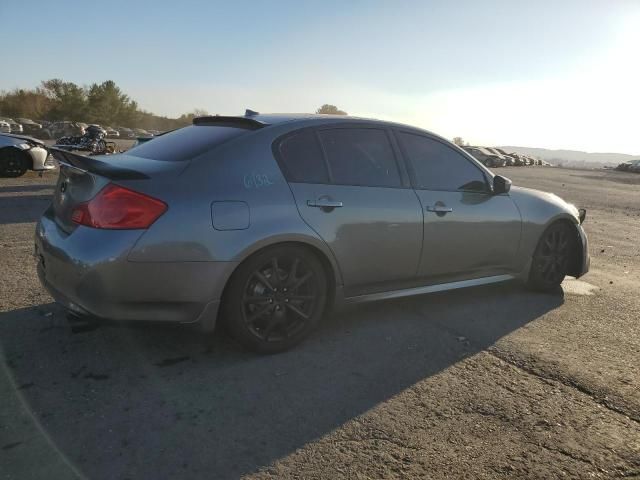 2012 Infiniti G37