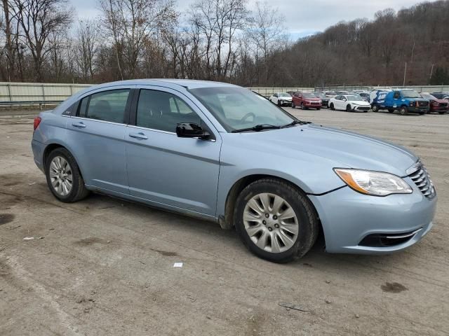 2013 Chrysler 200 LX