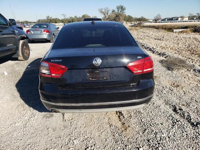 2012 Volkswagen Passat SEL