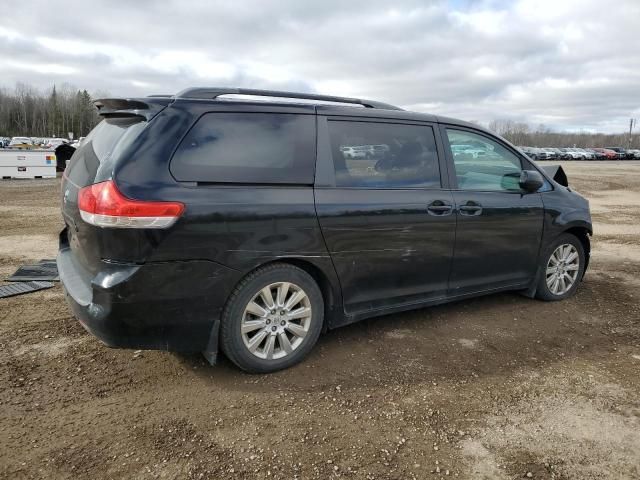 2012 Toyota Sienna XLE