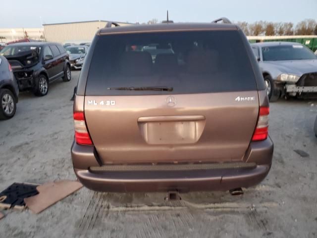 2001 Mercedes-Benz ML 430