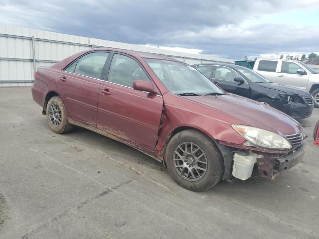 2005 Toyota Camry LE