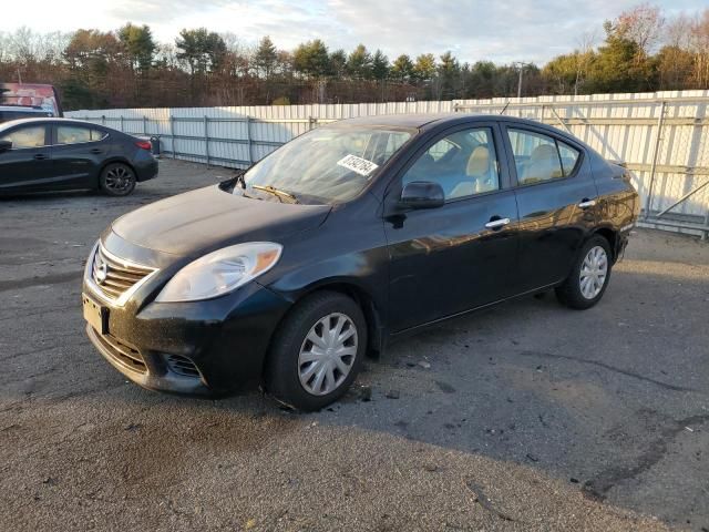 2013 Nissan Versa S