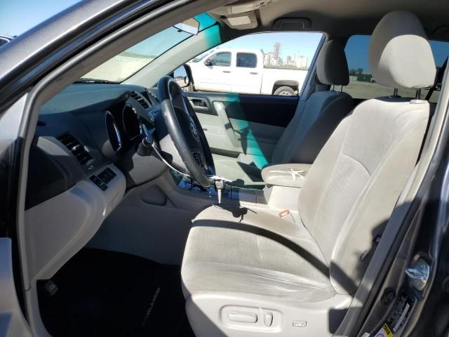 2013 Toyota Highlander Base