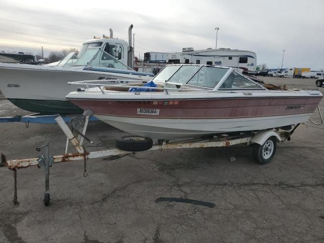 1984 Rinker Boat