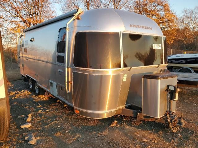 2014 Airstream Internatio