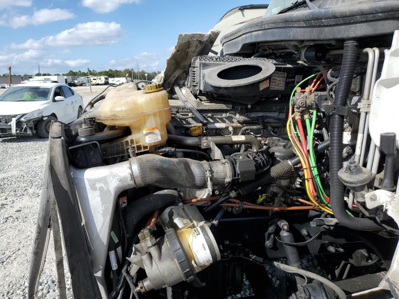 2019 Freightliner Cascadia 126