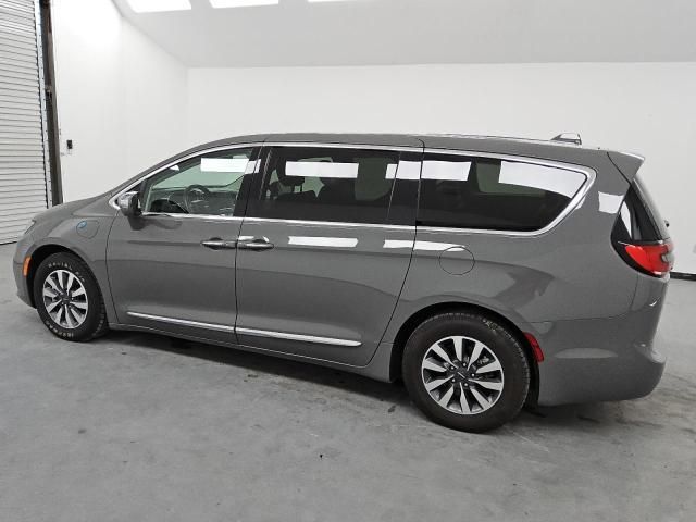 2022 Chrysler Pacifica Hybrid Limited