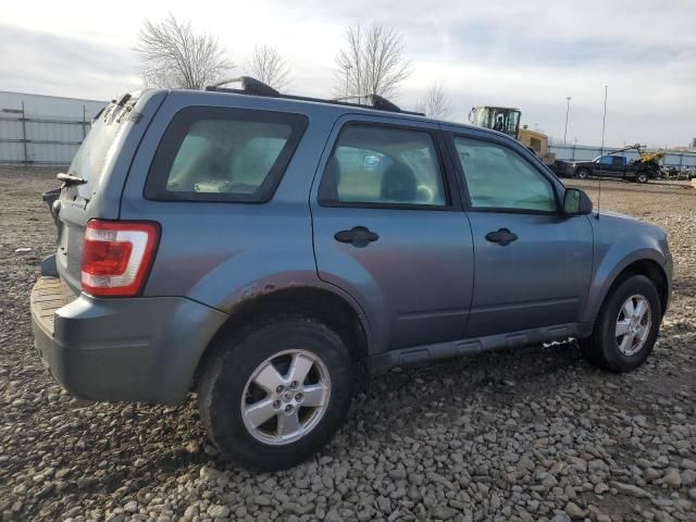 2010 Ford Escape XLS