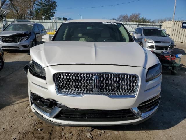 2019 Lincoln Nautilus Select