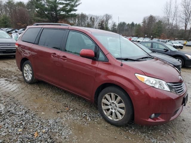 2011 Toyota Sienna XLE