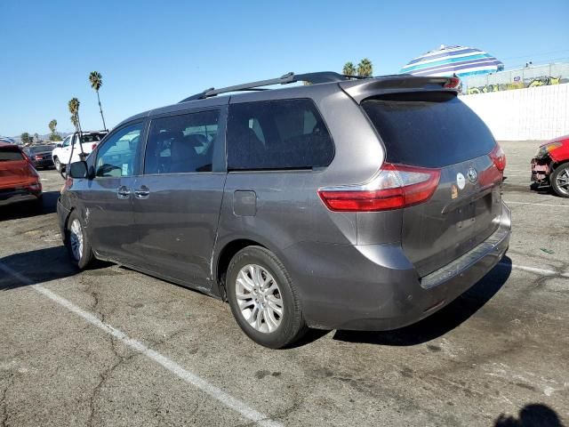 2015 Toyota Sienna XLE