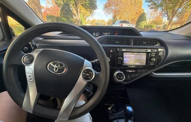 2016 Toyota Prius C