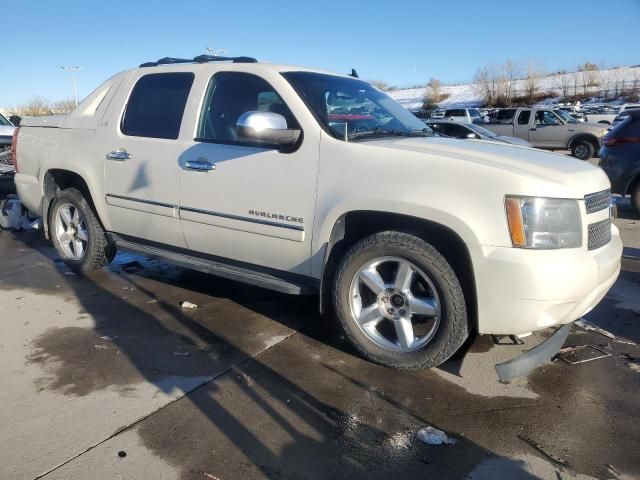 2011 Chevrolet Avalanche LTZ