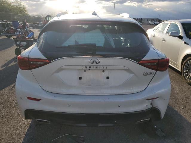 2017 Infiniti QX30 Base