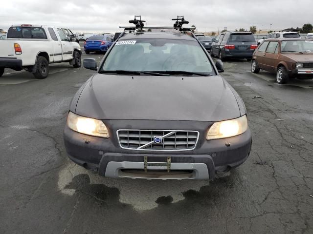 2005 Volvo XC70