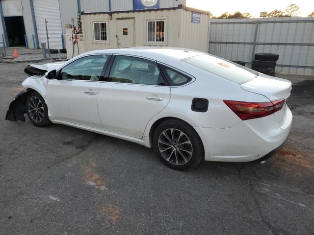 2018 Toyota Avalon XLE