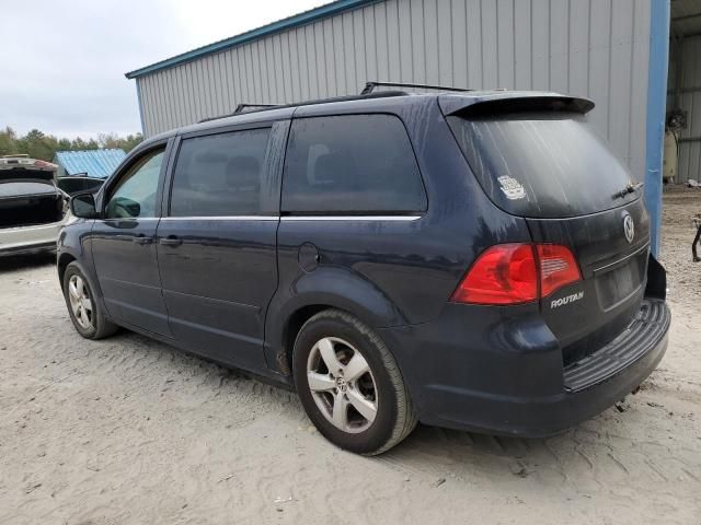 2011 Volkswagen Routan SEL