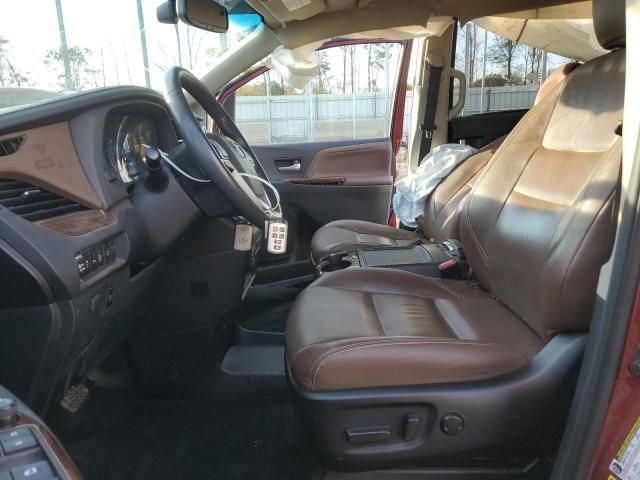 2015 Toyota Sienna XLE